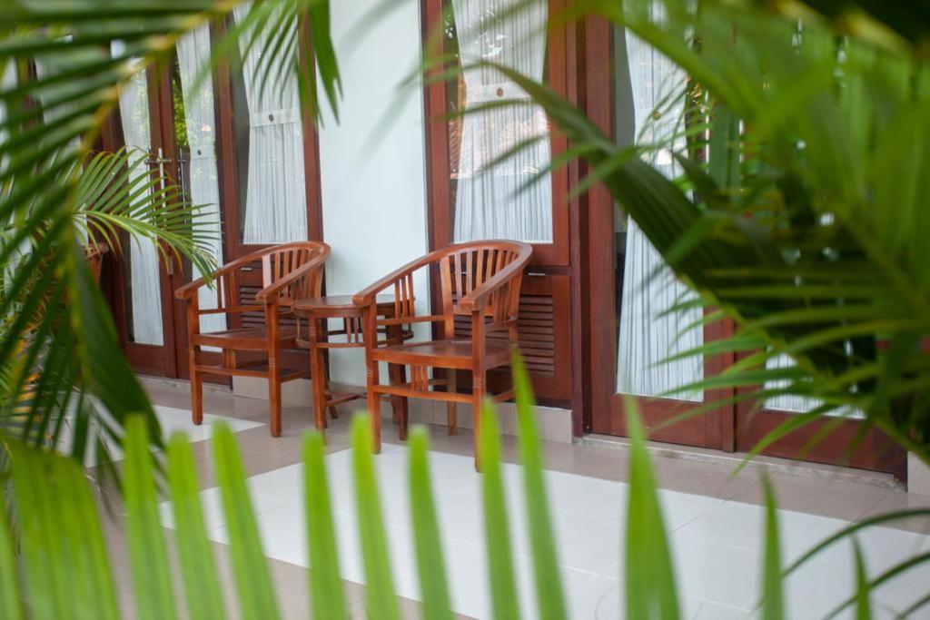 Mae Mae Beach House Batununggul المظهر الخارجي الصورة