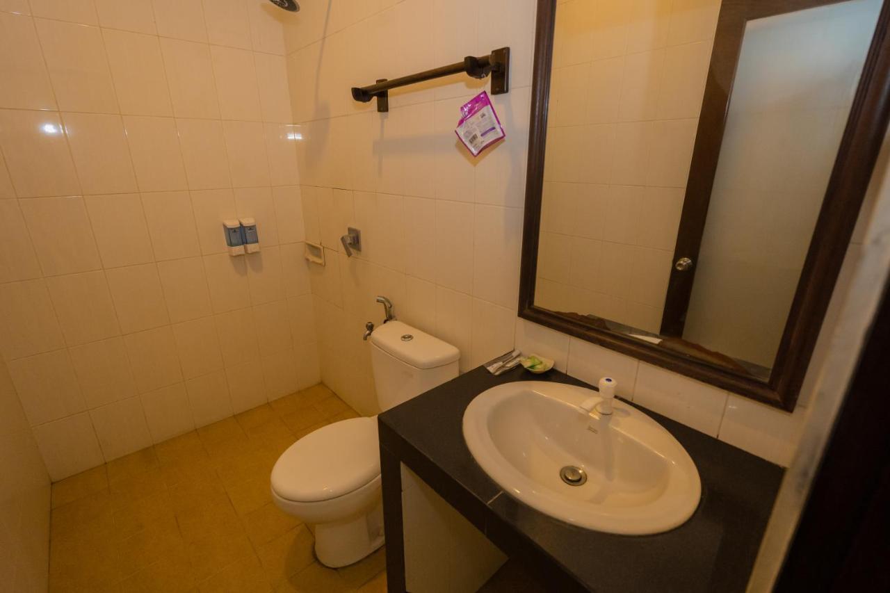 Mae Mae Beach House Batununggul المظهر الخارجي الصورة